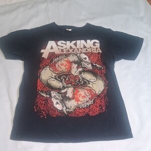 Y2K VTG Asking Alexandra Black and Red Graphic Tee
